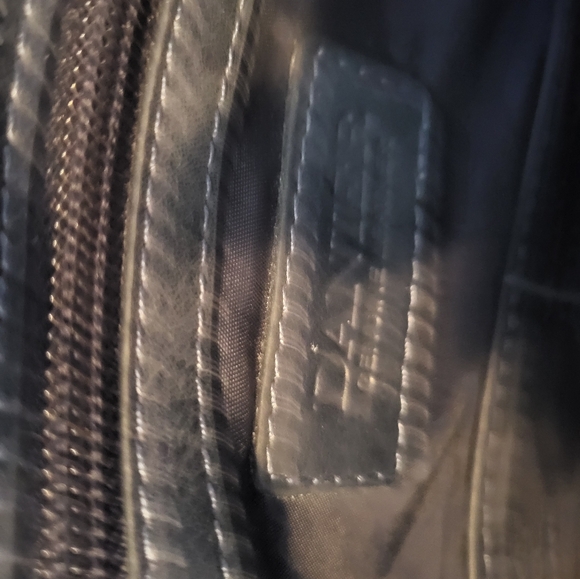 Authentic Danier laptop bag, never used, dusty blue colour 13x13x3 - Picture 3 of 5